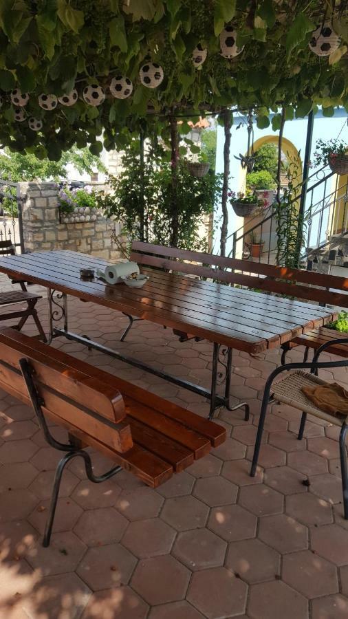 Tar-Vabriga Apartments Ljubic מראה חיצוני תמונה