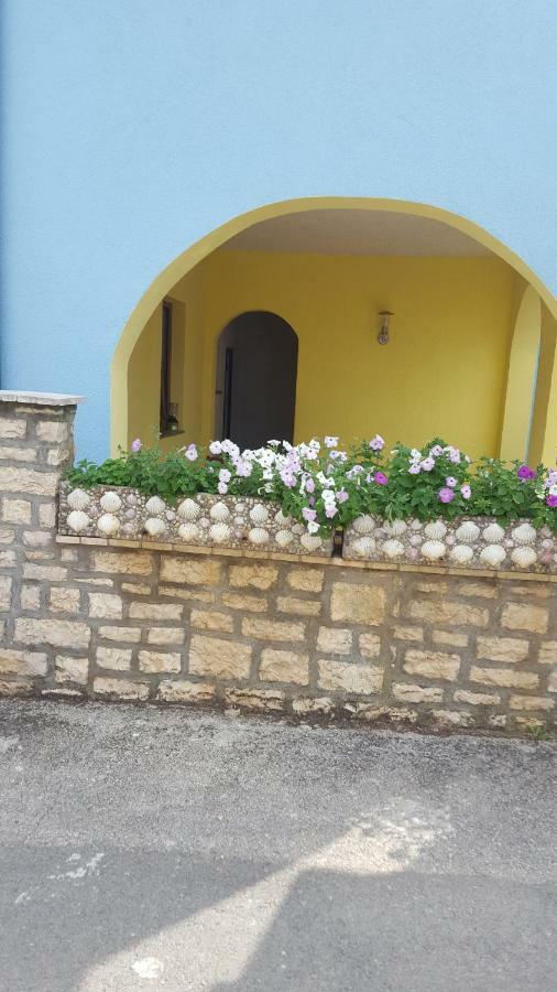 Tar-Vabriga Apartments Ljubic מראה חיצוני תמונה